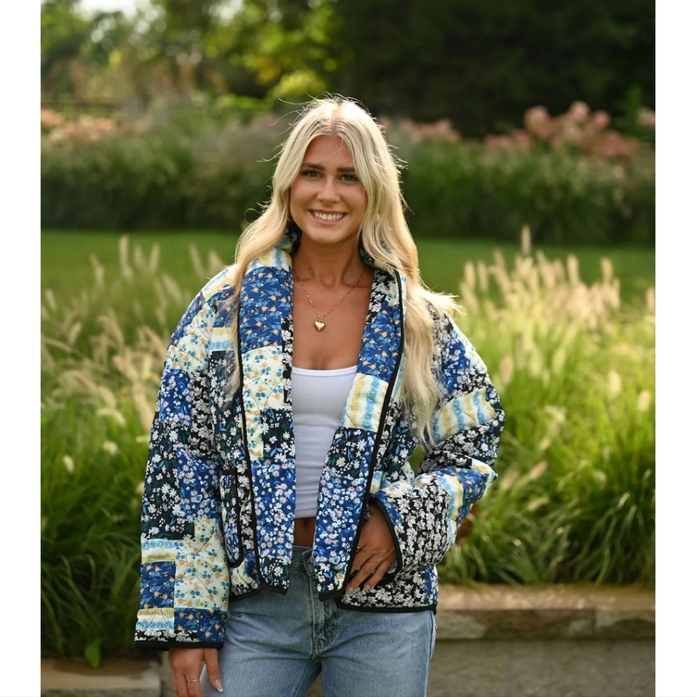 Floral Patchwork Quilted Lightweight Jacket Blue - image 1